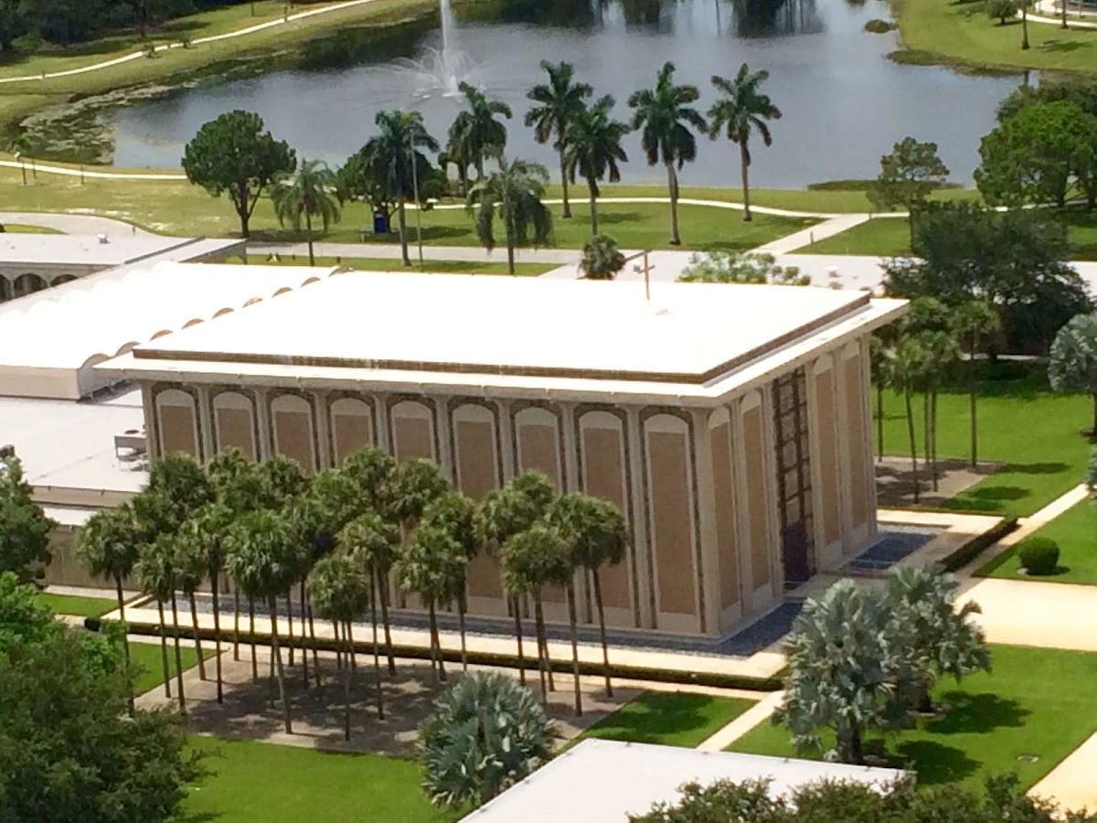 Saint Vincent de Paul Regional Seminary campus