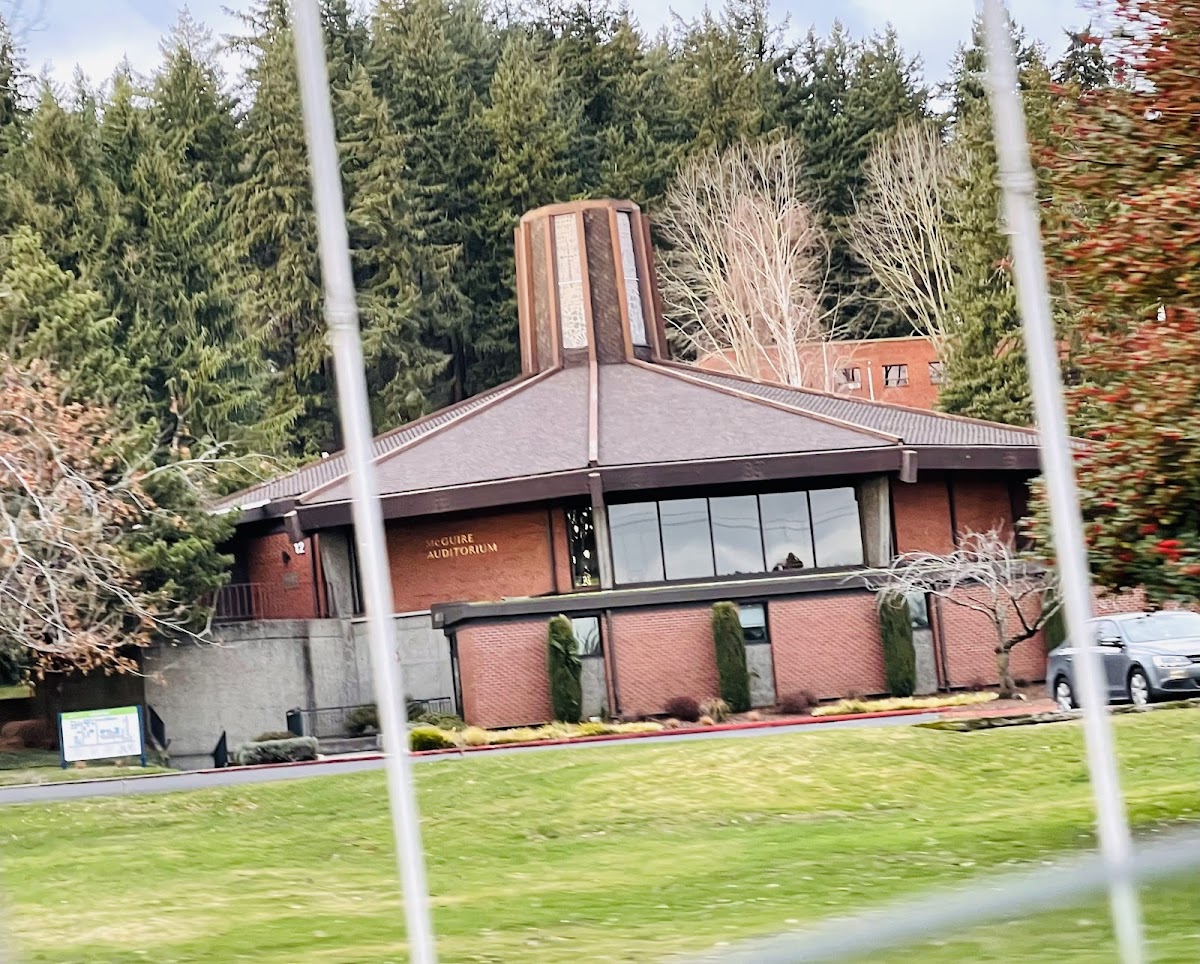 Warner Pacific University campus
