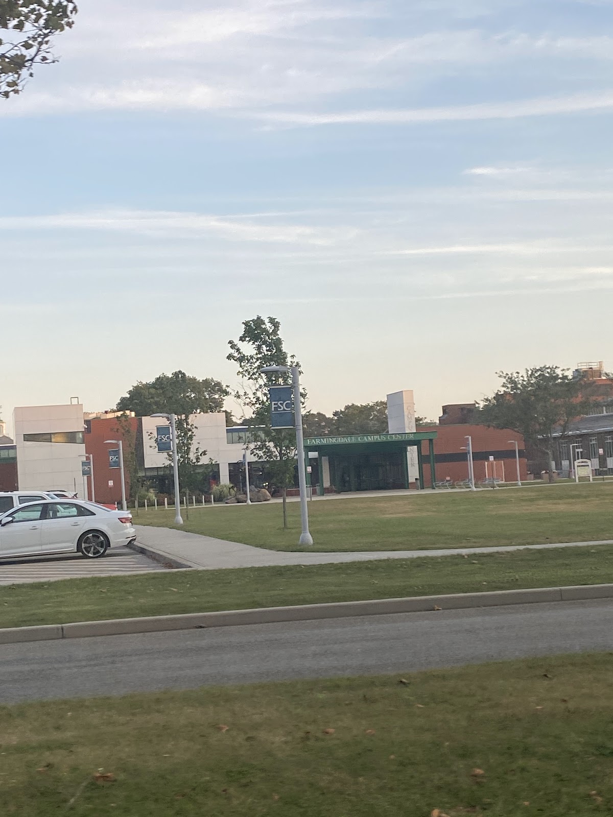 Farmingdale State College campus