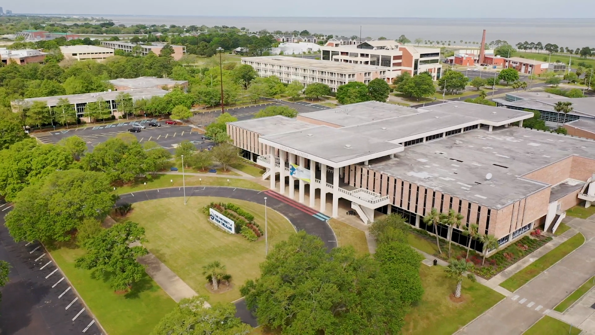 University of New Orleans campus