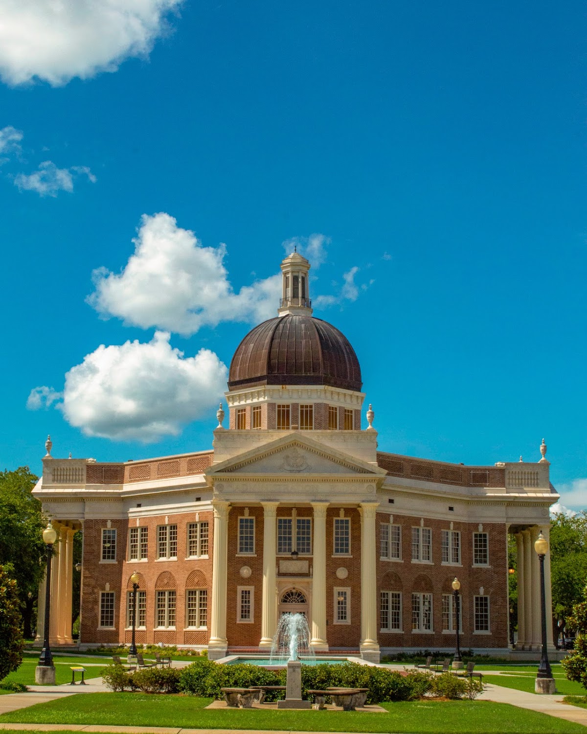 University of Southern Mississippi campus