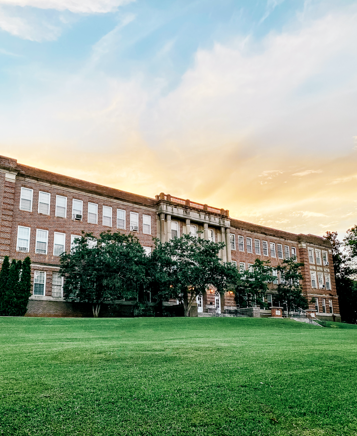 Blue Mountain Christian University campus