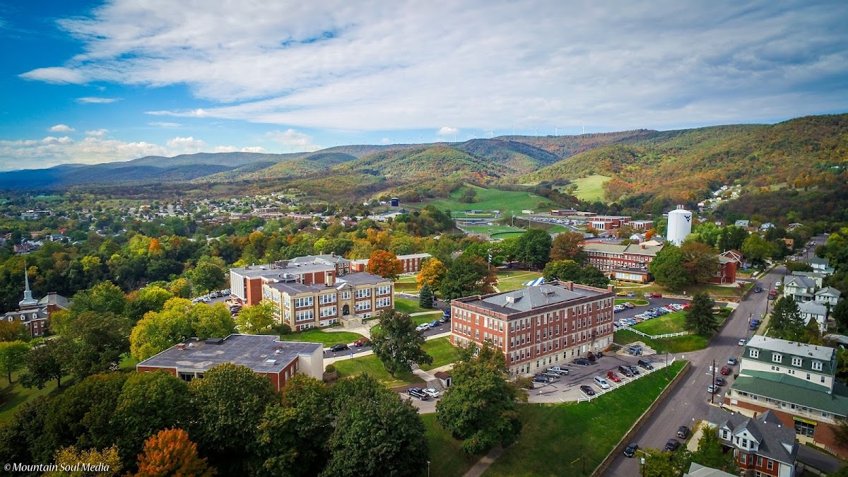 Potomac State College of West Virginia University campus