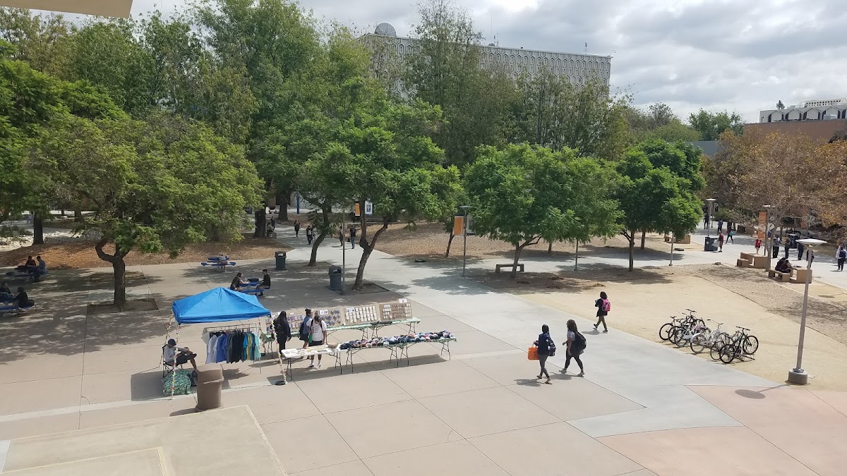 Marshall B Ketchum University campus